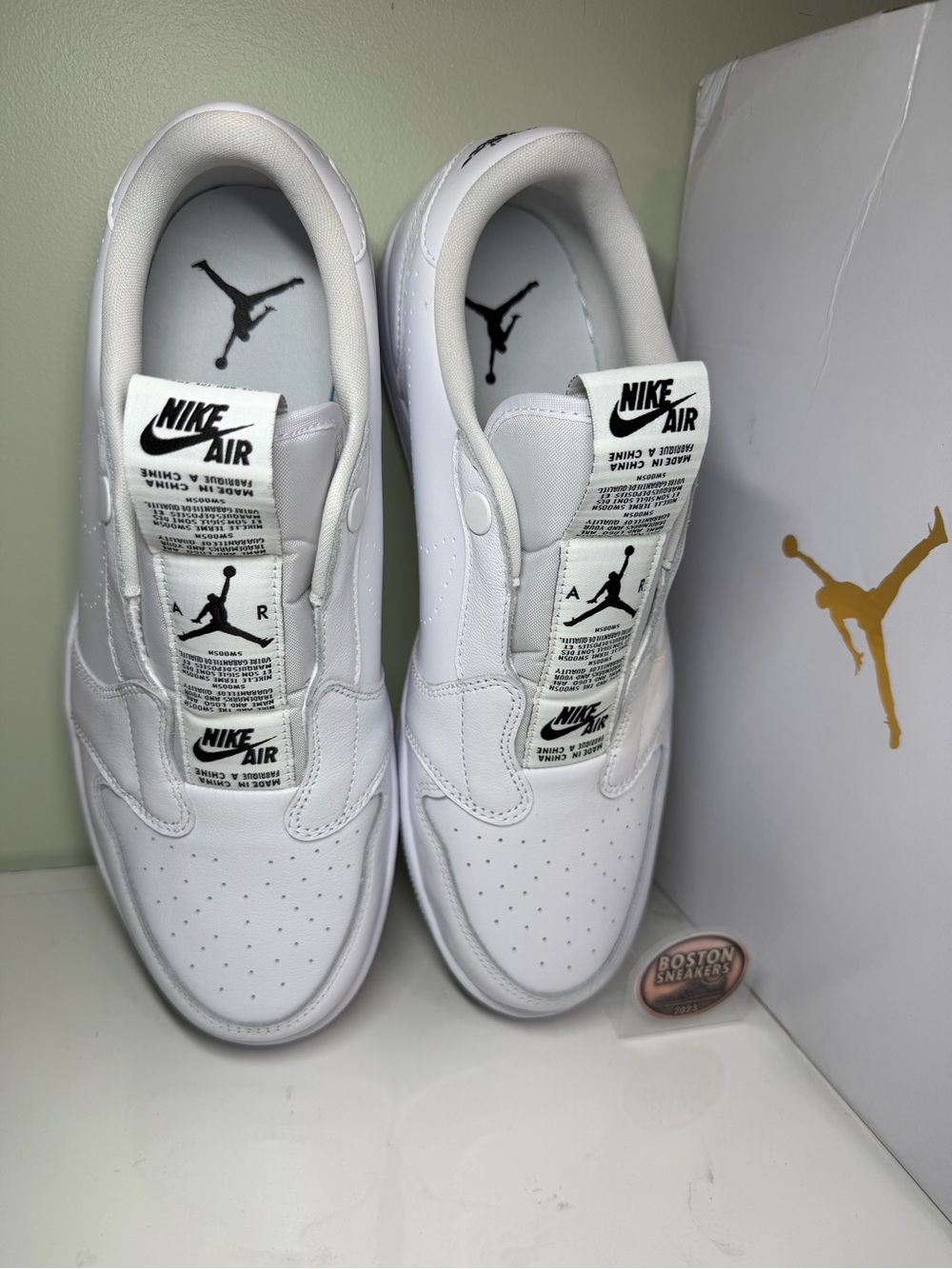 Air Jordan 1 - Size 11 - Women's Retro Low Slip Shoes AV3918-100 NIB